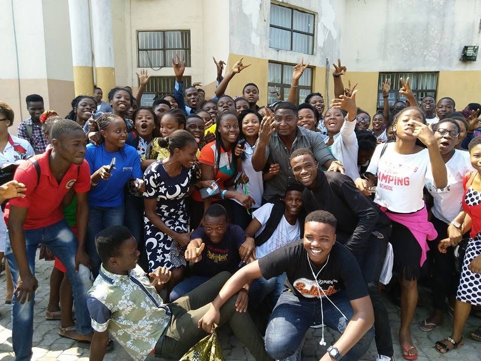 Jambites celebrating together after class